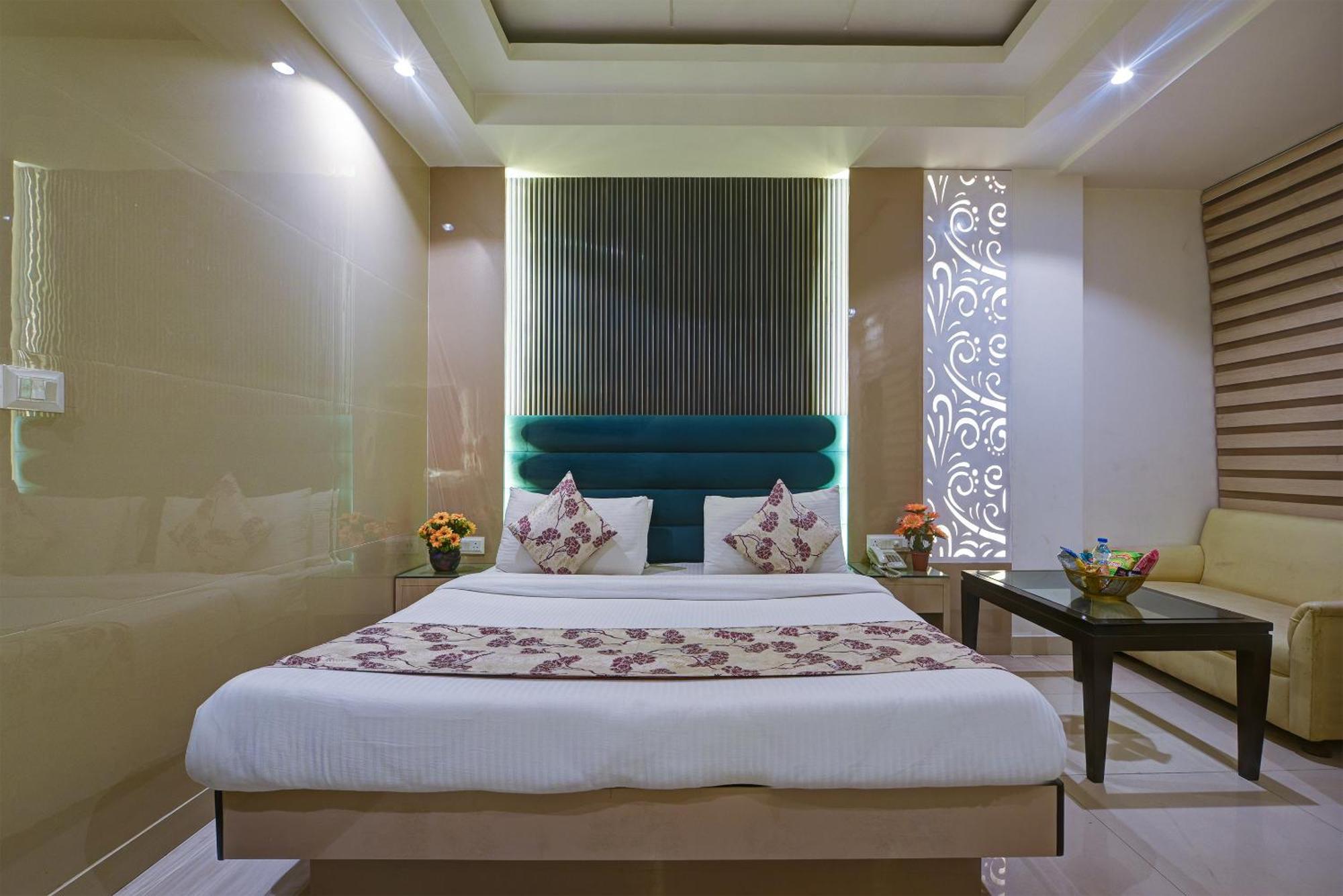 Hotel Baba Deluxe Near New Delhi Railway Station And City Center -By Rcg Hotels المظهر الخارجي الصورة
