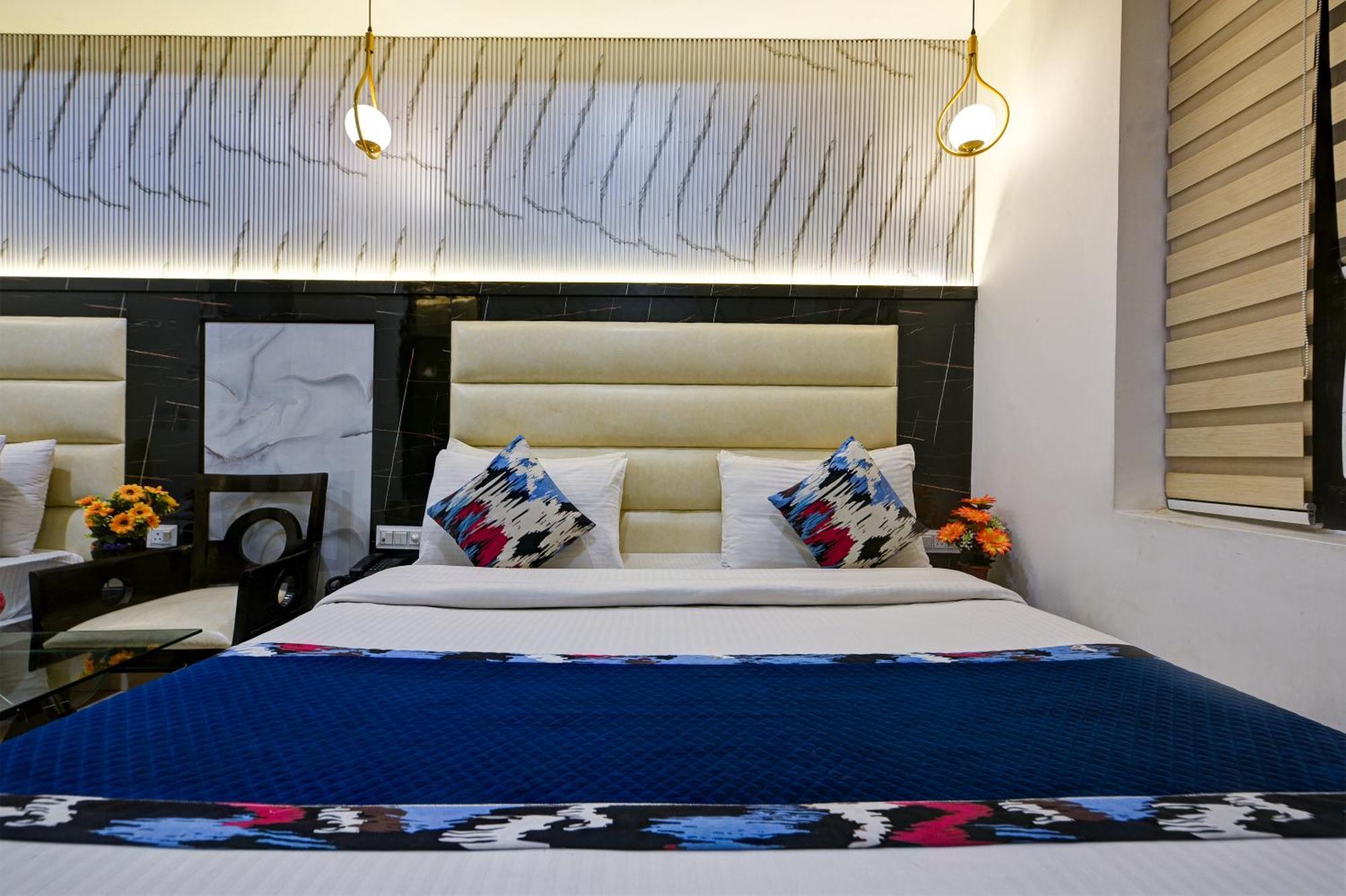Hotel Baba Deluxe Near New Delhi Railway Station And City Center -By Rcg Hotels المظهر الخارجي الصورة