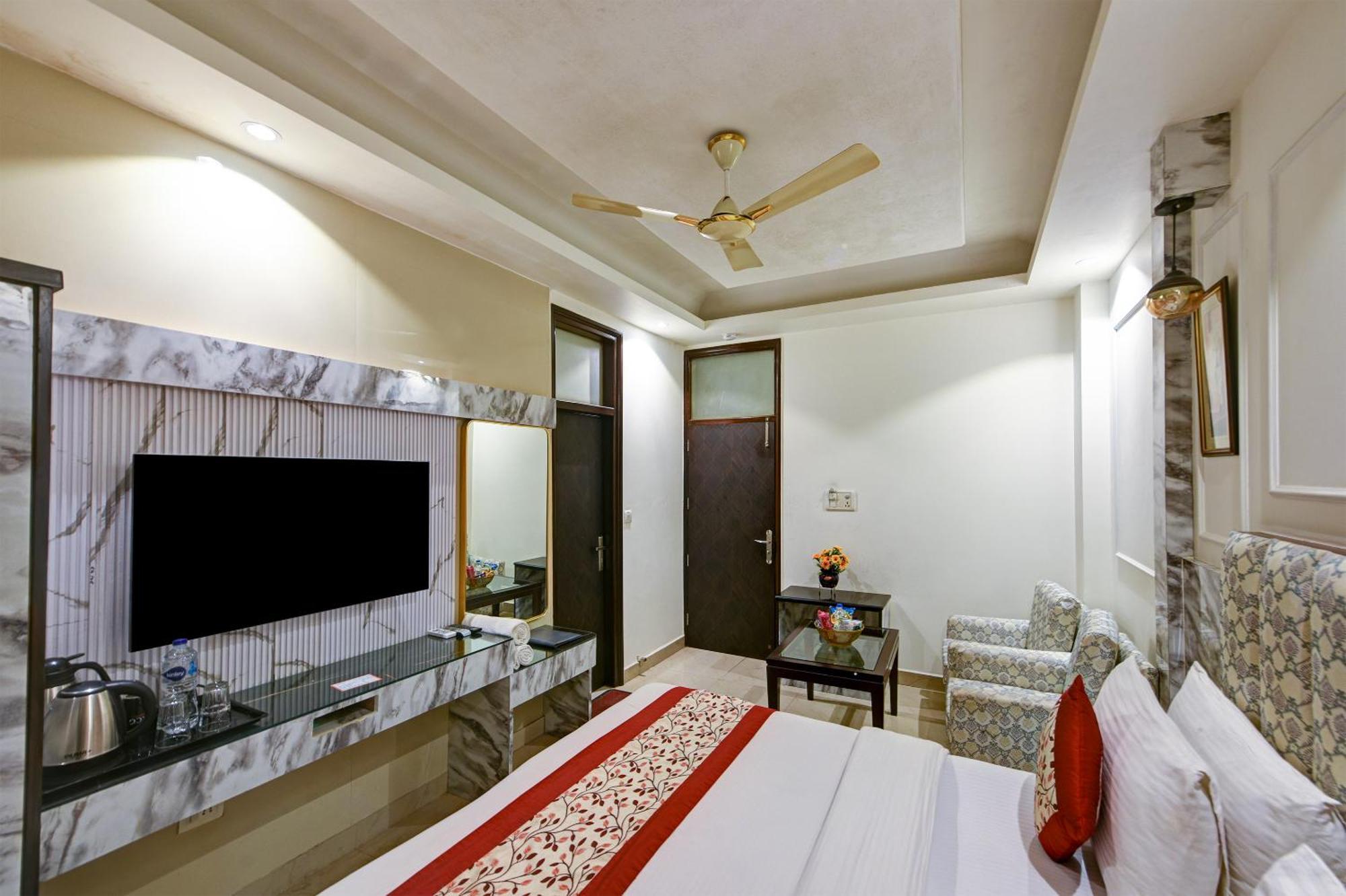 Hotel Baba Deluxe Near New Delhi Railway Station And City Center -By Rcg Hotels المظهر الخارجي الصورة
